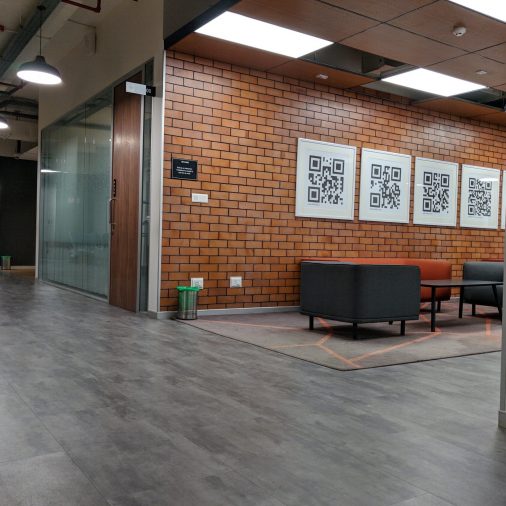 soumyajit-dash-kt7eGHnxZ-c-unsplash commercial flooring